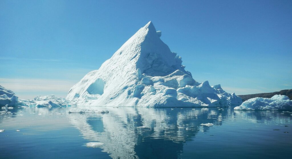 Titanic iceberg – example of history mistake that changed the world

